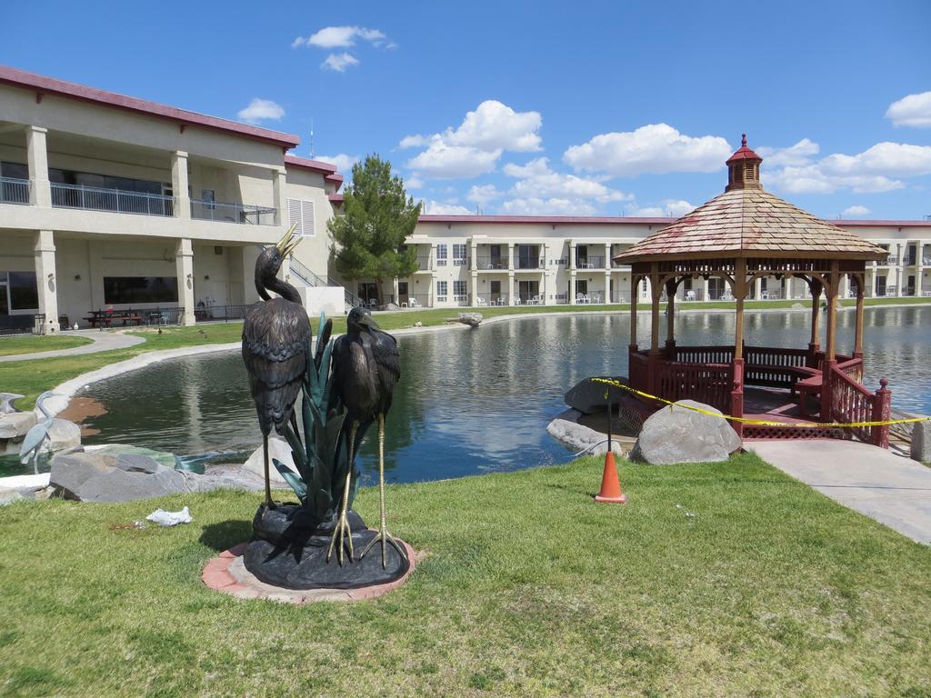 Longstreet Inn & Casino Amargosa Valley Exterior foto